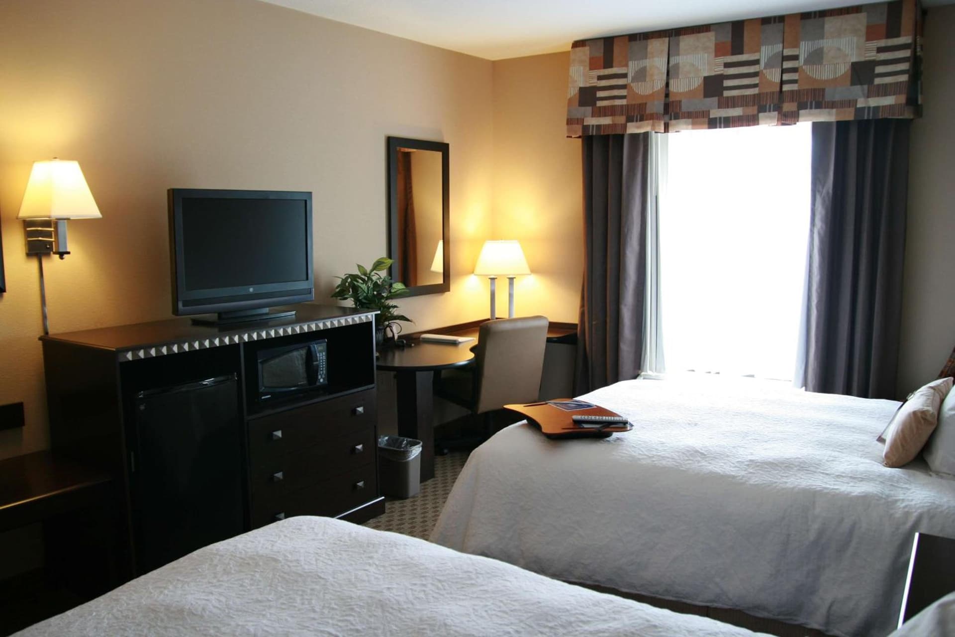 Hampton Inn Topeka property views in Topeka, KS — gallery photo 3