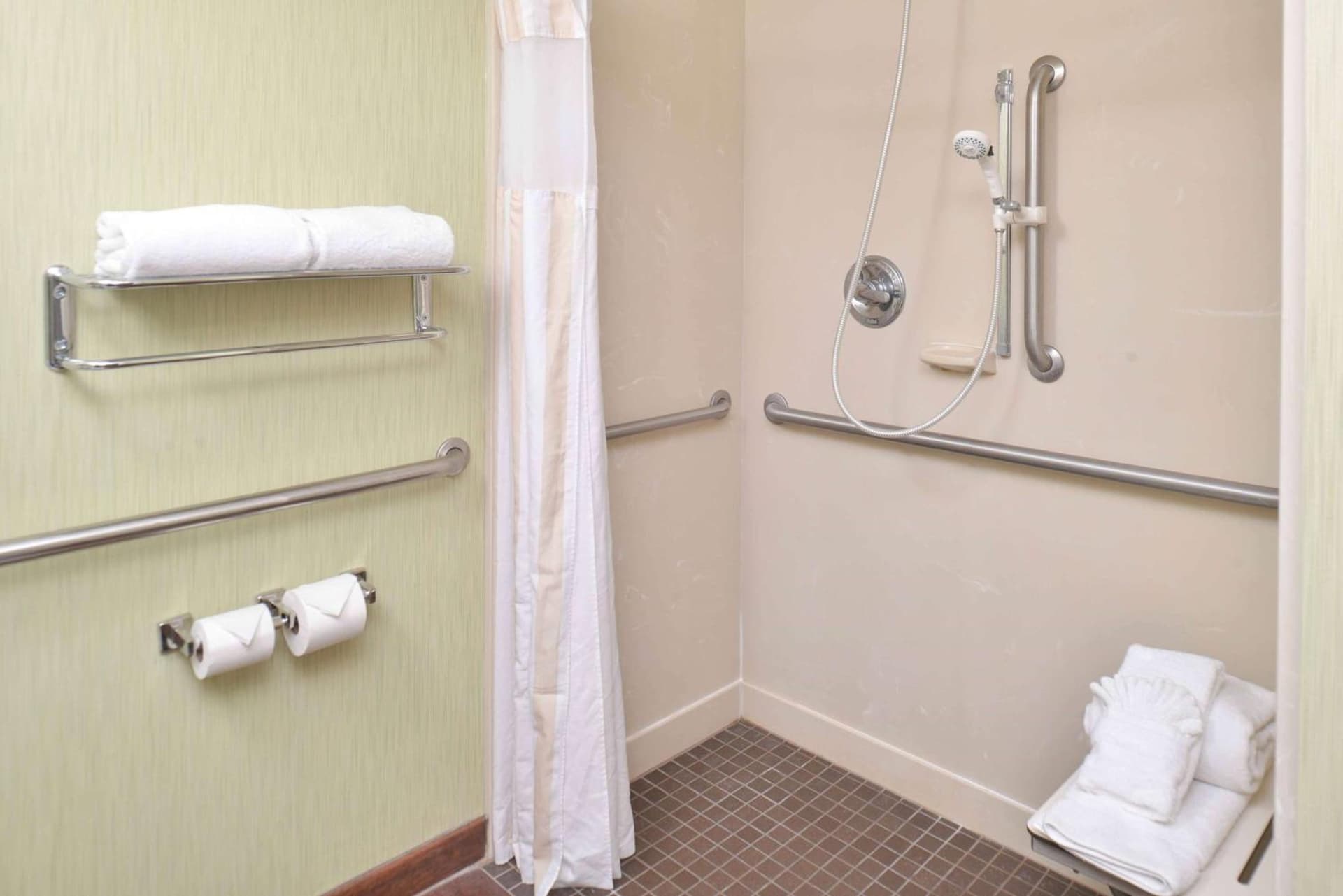Hilton Garden Inn Indianapolis/Carmel gallery photo in Carmel, IN — image 35