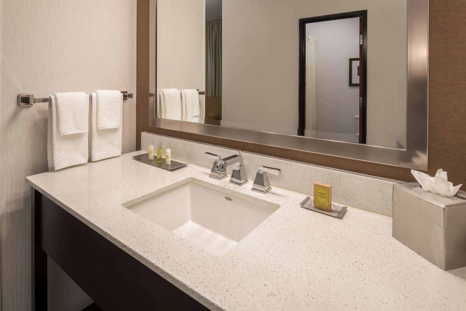 DoubleTree by Hilton Vancouver gallery photo in Vancouver, WA — image 28
