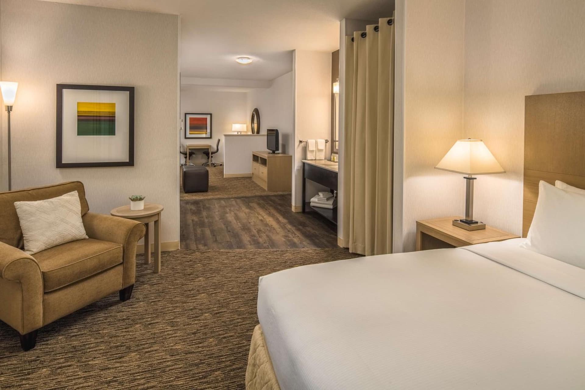 DoubleTree by Hilton Vancouver gallery photo in Vancouver, WA — image 16