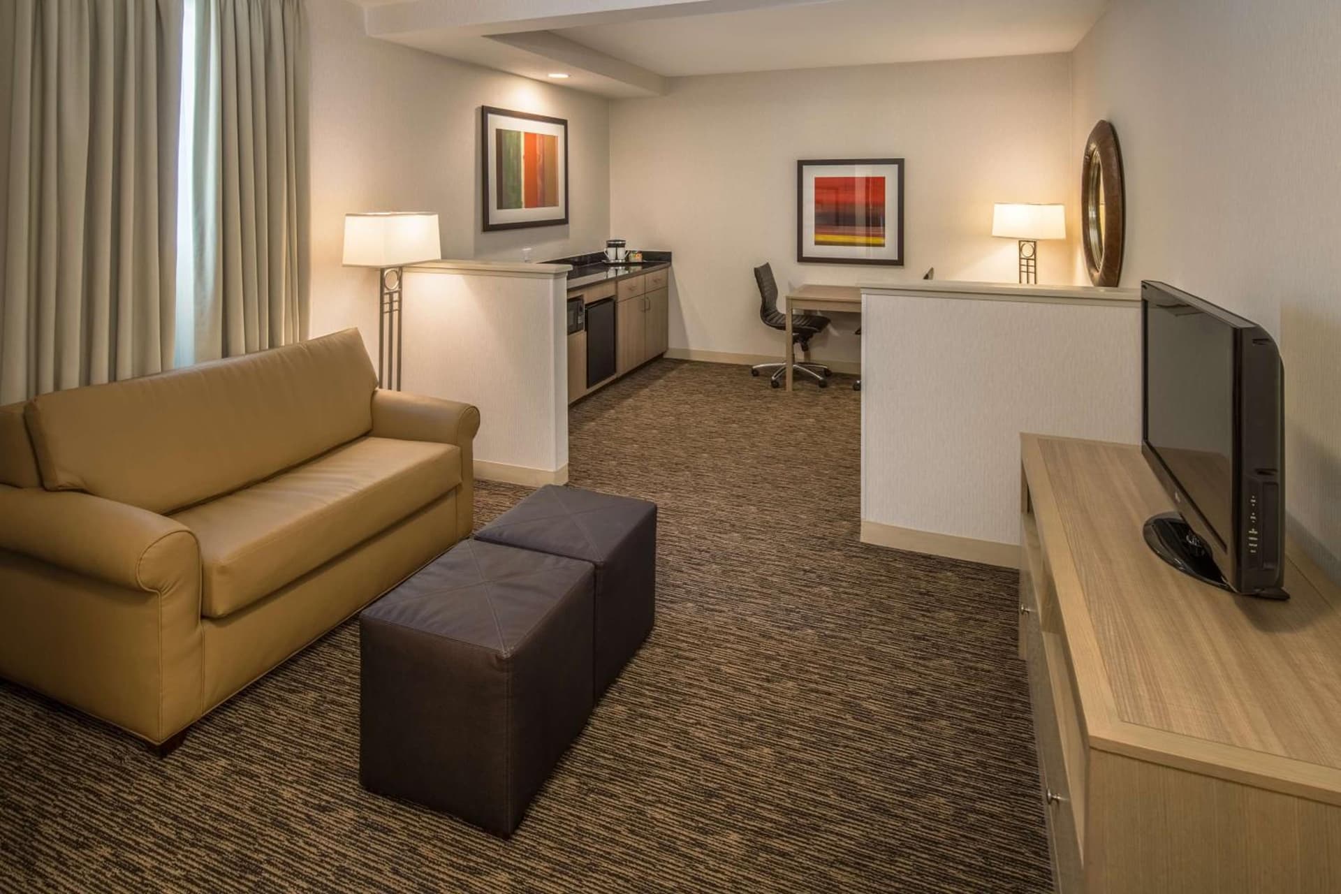 DoubleTree by Hilton Vancouver property views in Vancouver, WA — gallery photo 3
