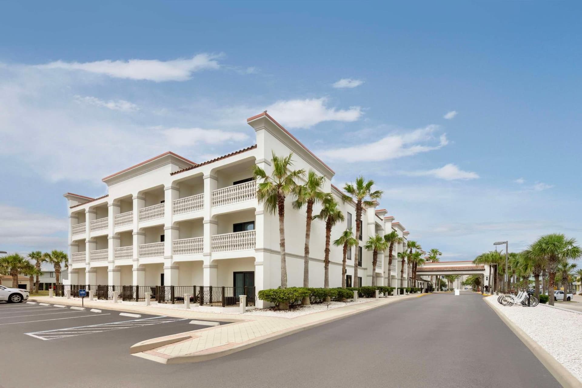 Hampton Inn & Suites St. Augustine-Vilano Beach gallery photo in St. Augustine, FL — image 12