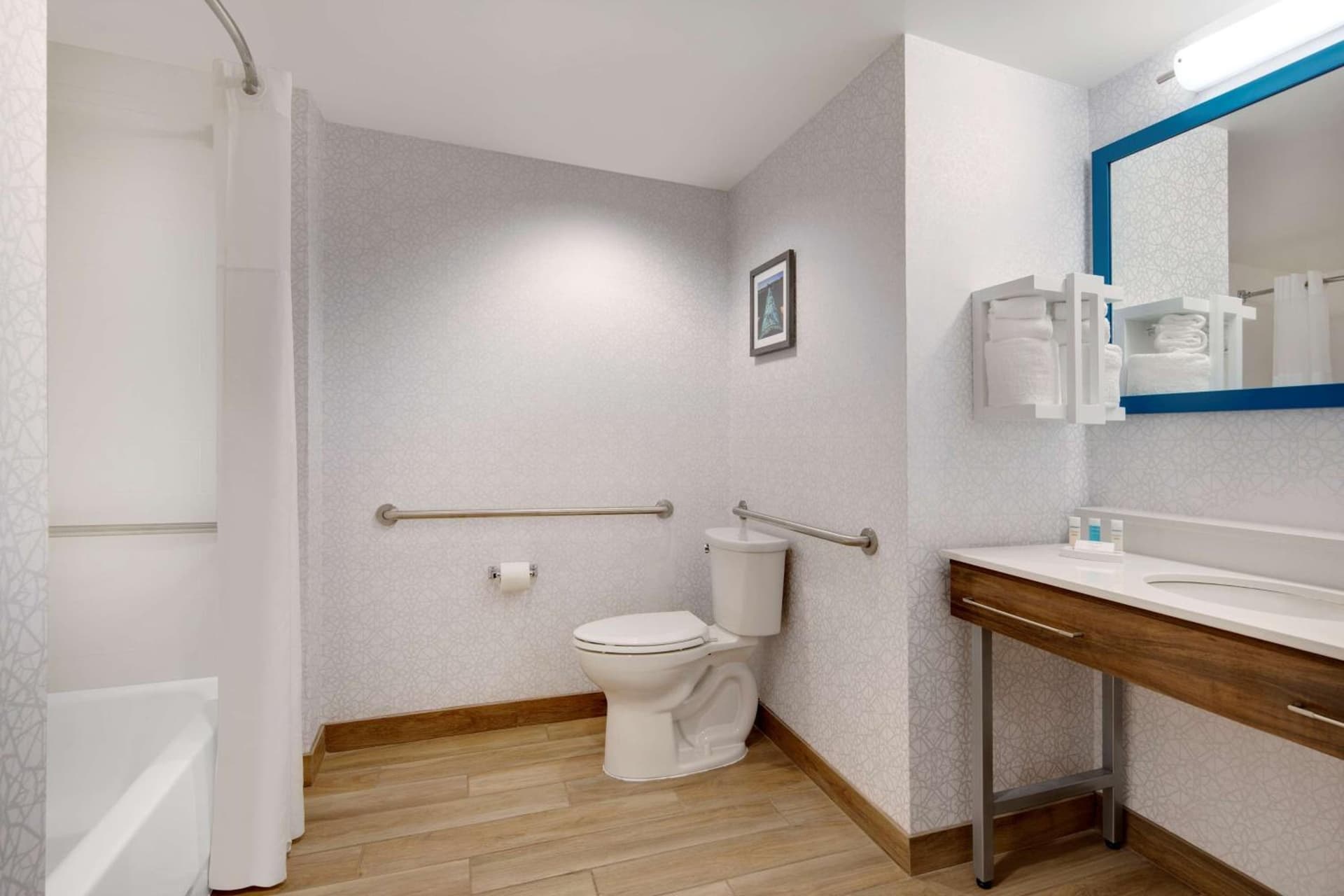 Hampton Inn & Suites St. Augustine-Vilano Beach gallery photo in St. Augustine, FL — image 8