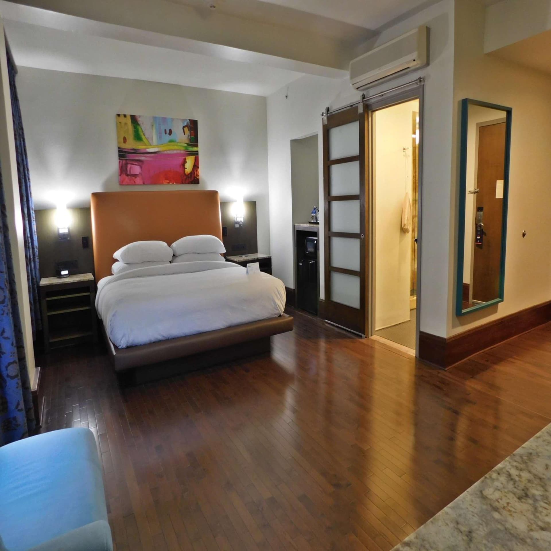 The Tudor Arms Hotel Cleveland - a DoubleTree by Hilton gallery photo in Cleveland, OH — image 17