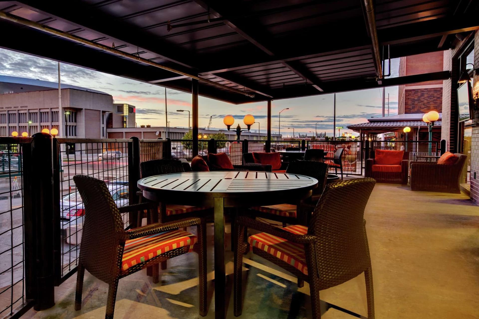Hilton Garden Inn Lincoln Downtown/Haymarket interior in Lincoln, NE — gallery photo 2