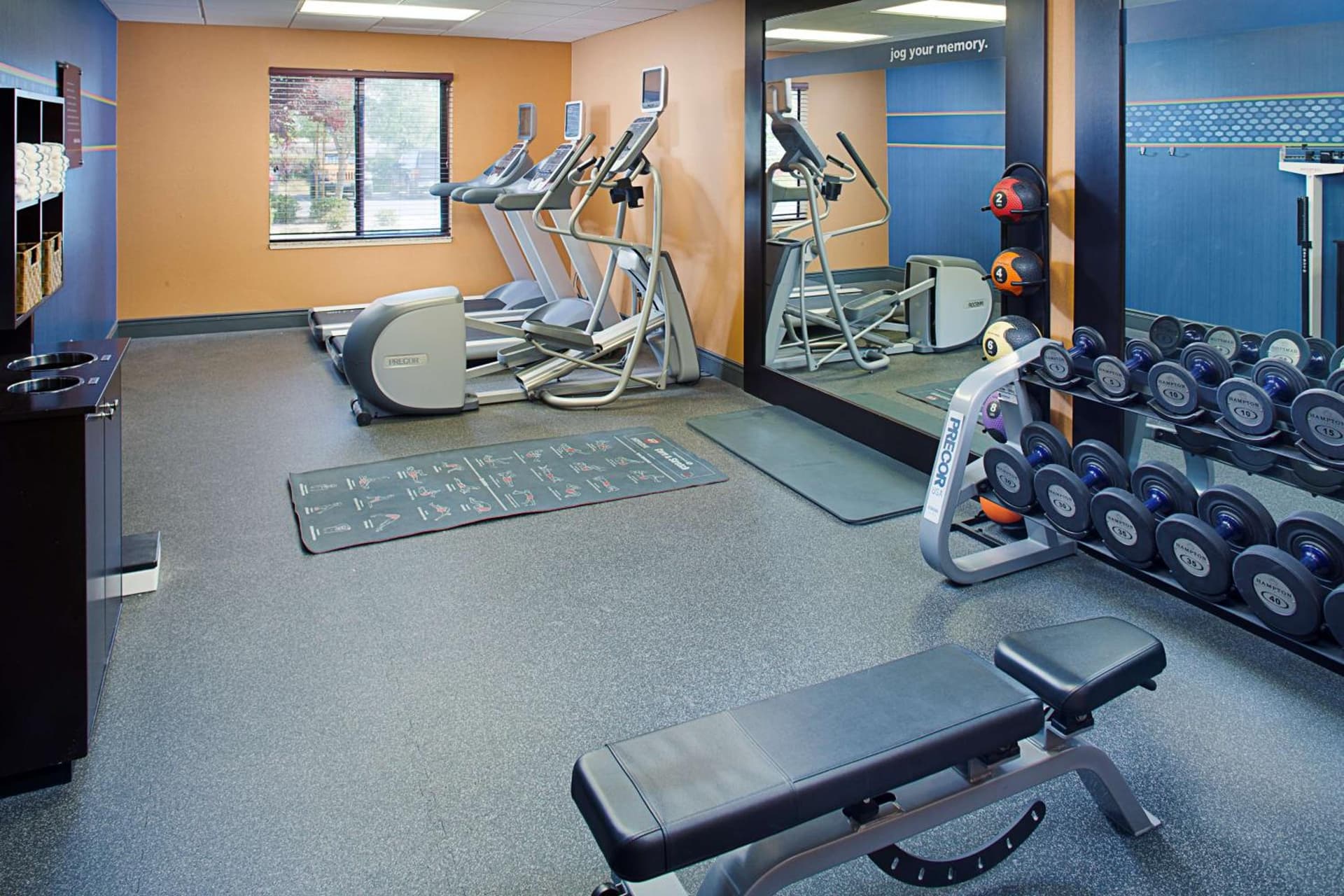 Hampton Inn & Suites Lancaster gallery photo in Lancaster, CA — image 6