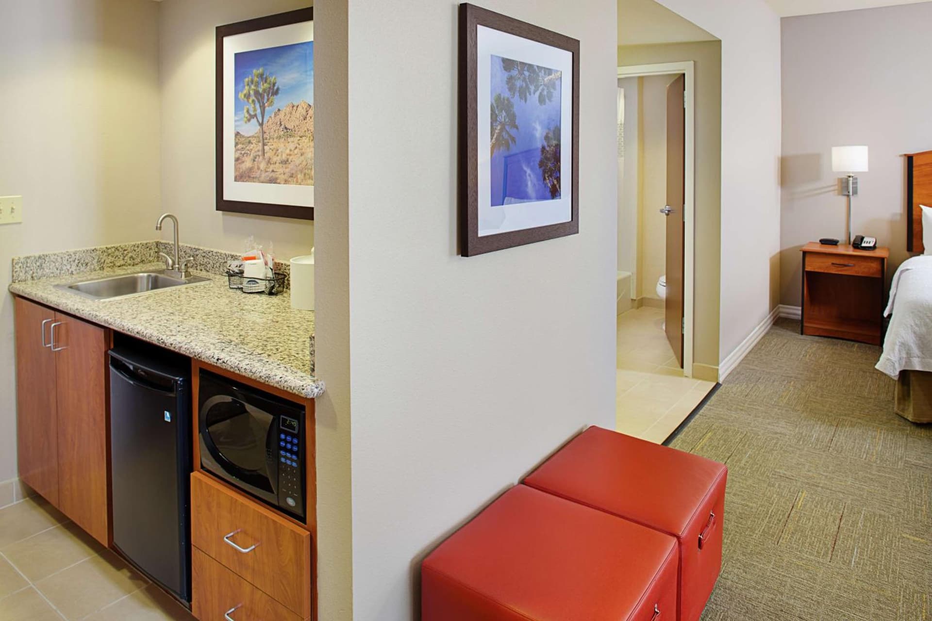 Hampton Inn & Suites Lancaster gallery photo in Lancaster, CA — image 7