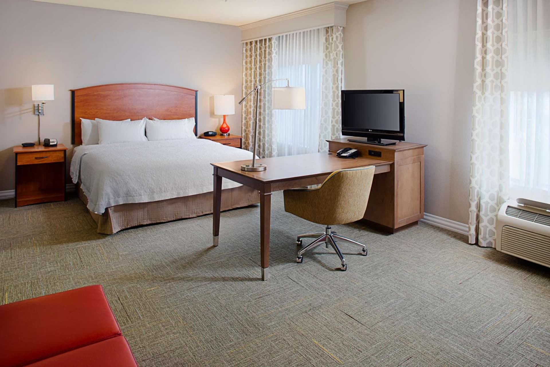 Hampton Inn & Suites Lancaster gallery photo in Lancaster, CA — image 22