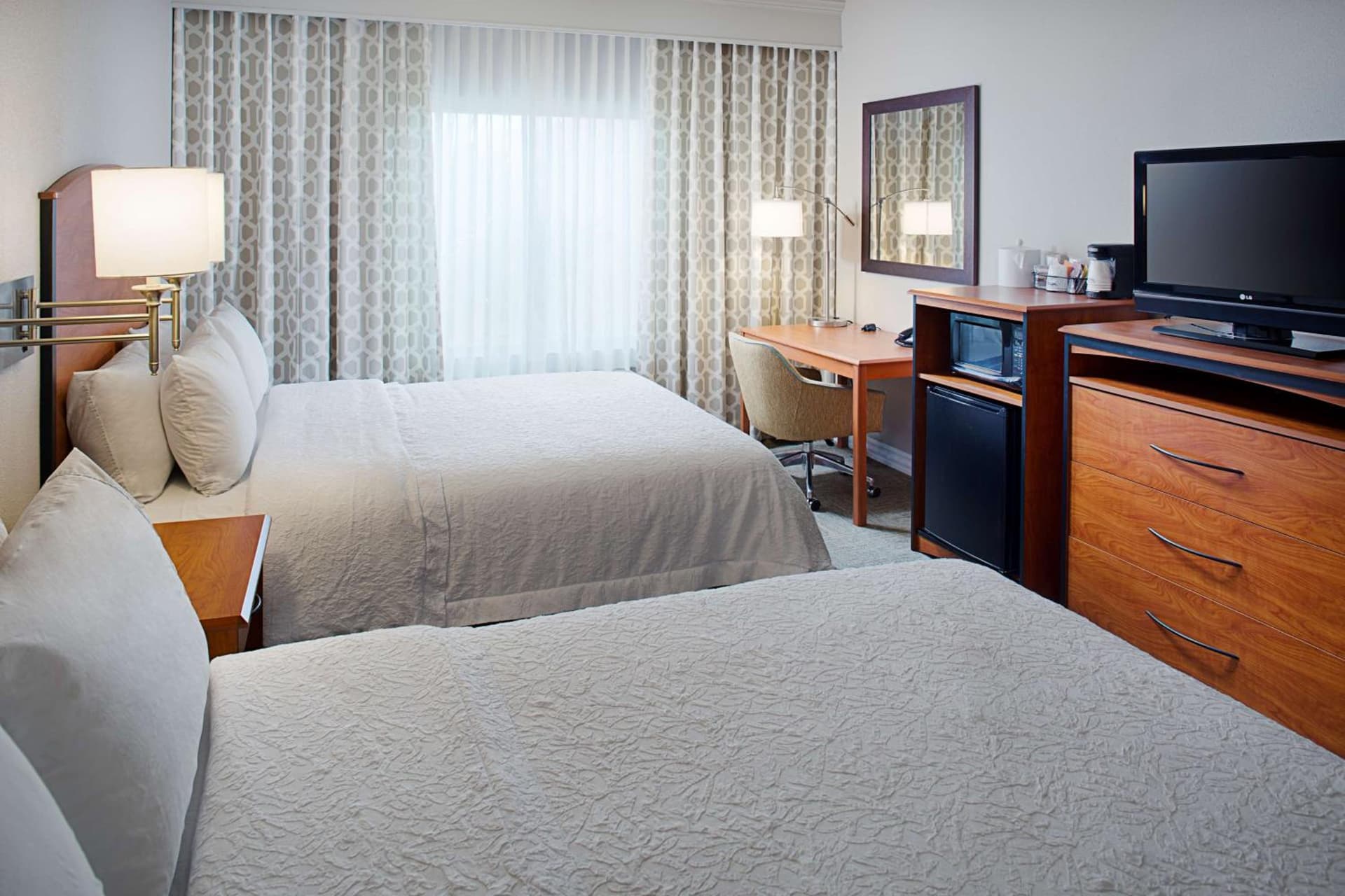Hampton Inn & Suites Lancaster gallery photo in Lancaster, CA — image 31