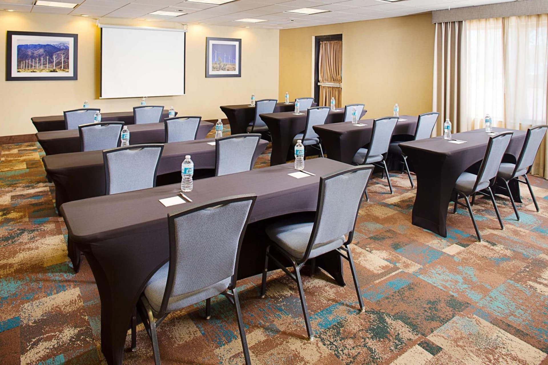 Hampton Inn & Suites Lancaster gallery photo in Lancaster, CA — image 26
