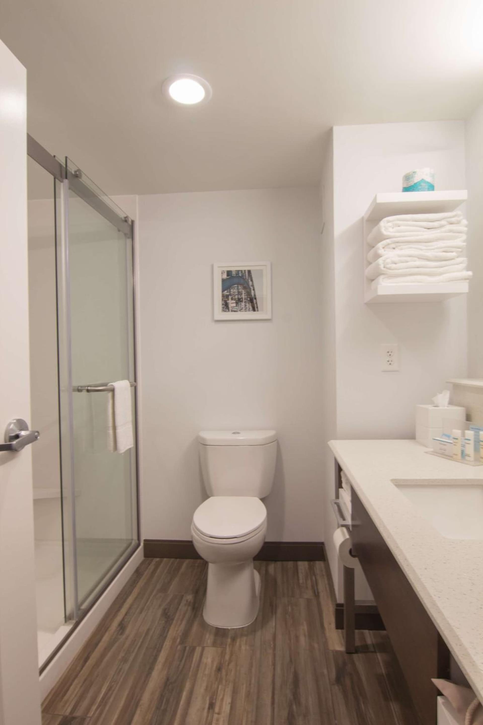 Hampton Inn Medina gallery photo in Medina, OH — image 7