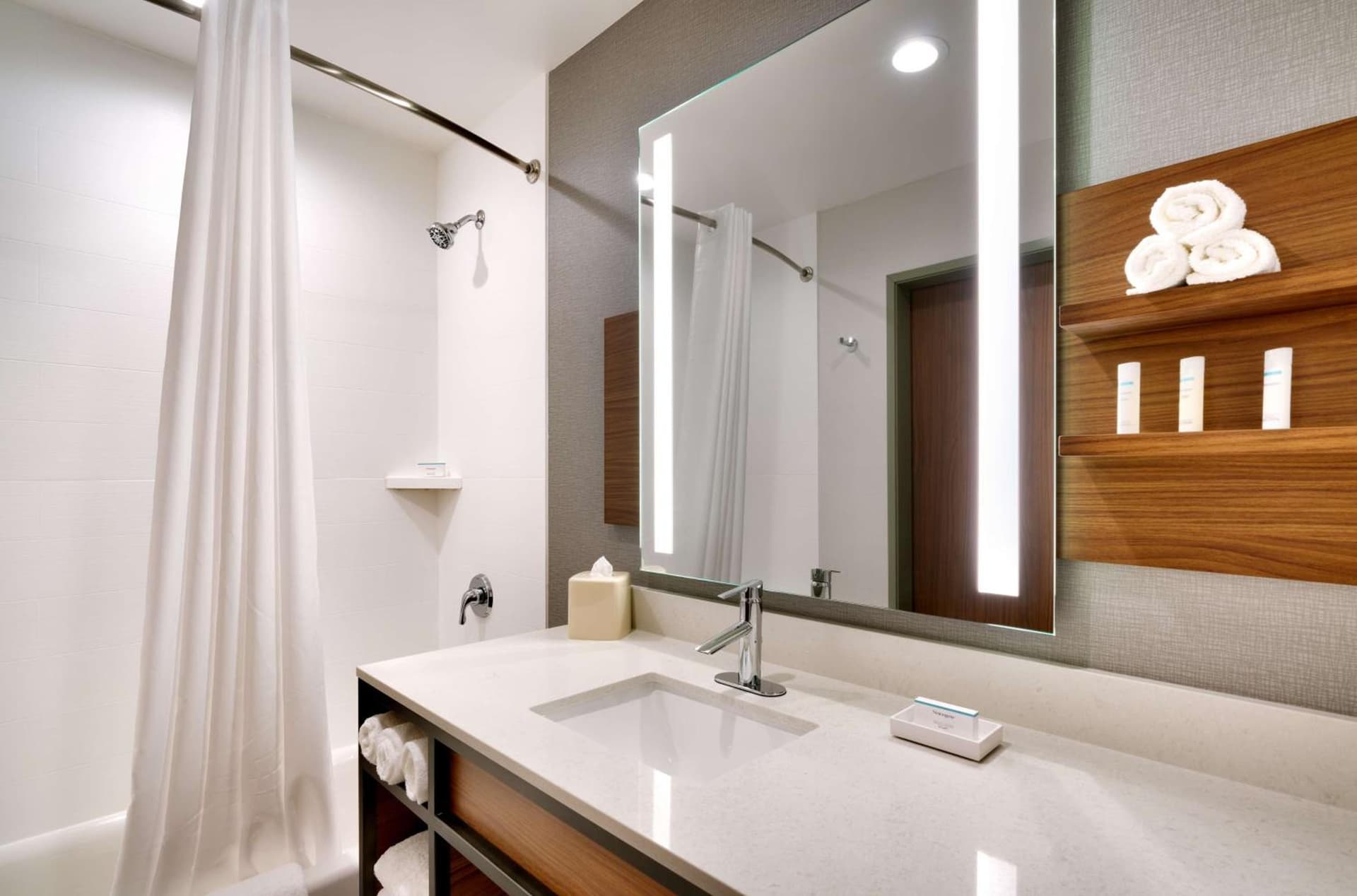 Hilton Garden Inn Prescott Downtown, Az interior in Prescott, AZ — gallery photo 2
