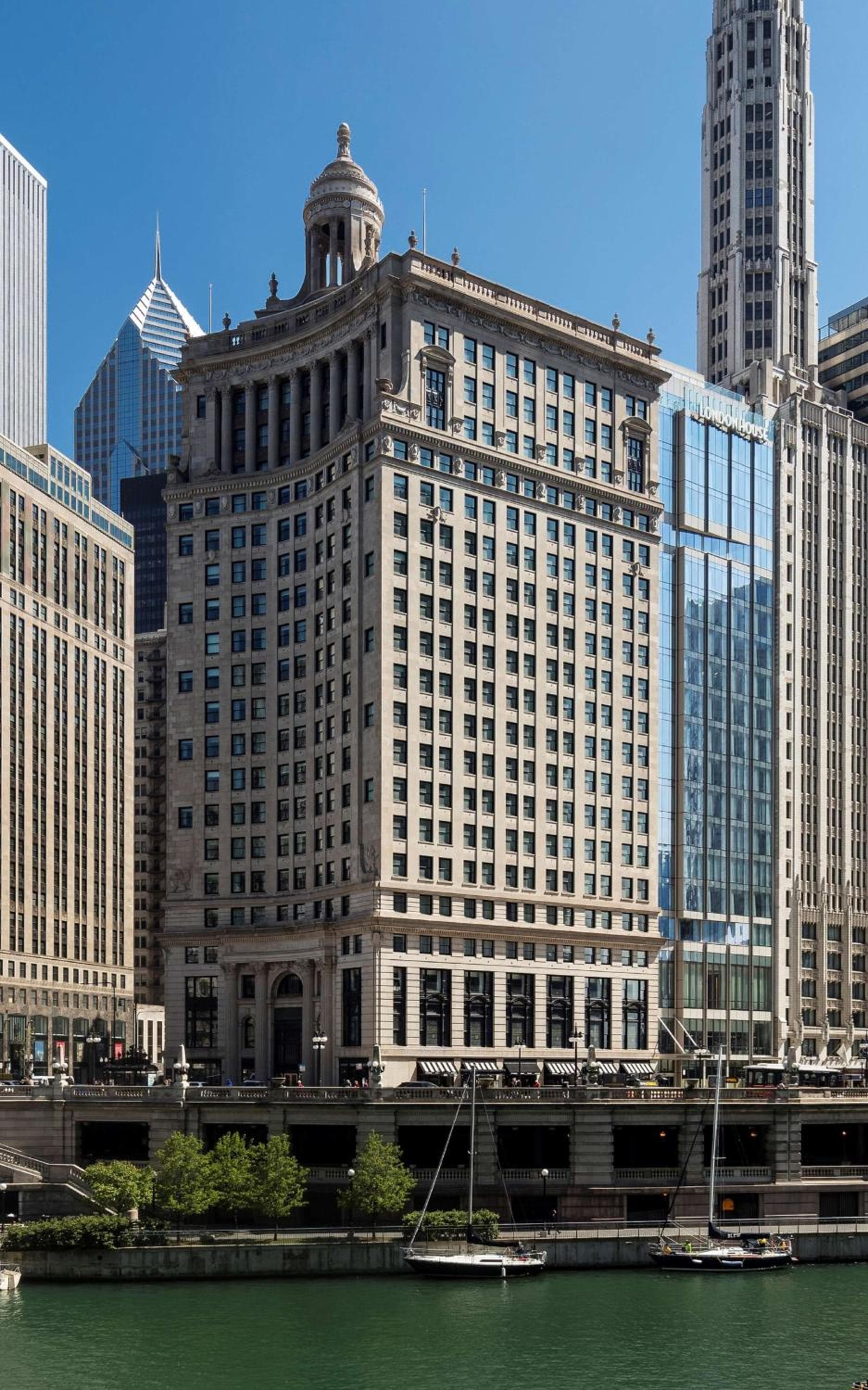 LondonHouse Chicago, Curio Collection by Hilton gallery photo in Chicago, IL — image 49