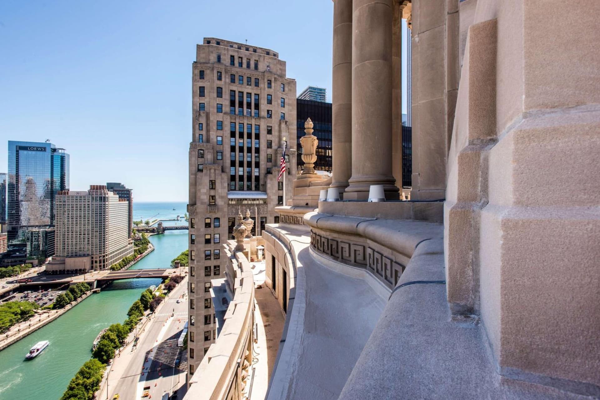 LondonHouse Chicago, Curio Collection by Hilton gallery photo in Chicago, IL — image 47