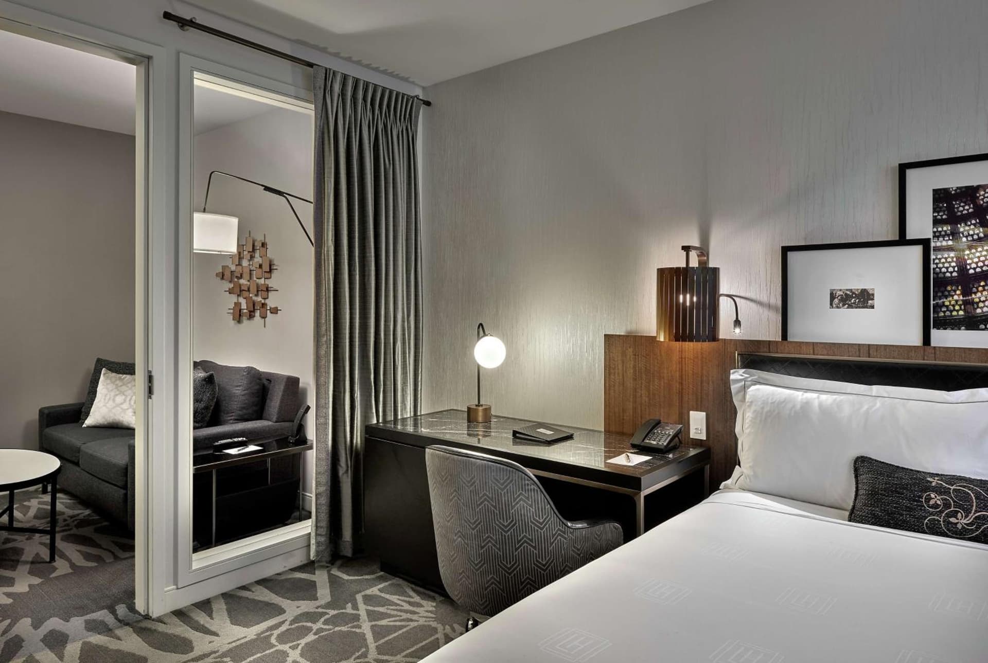 LondonHouse Chicago, Curio Collection by Hilton gallery photo in Chicago, IL — image 10