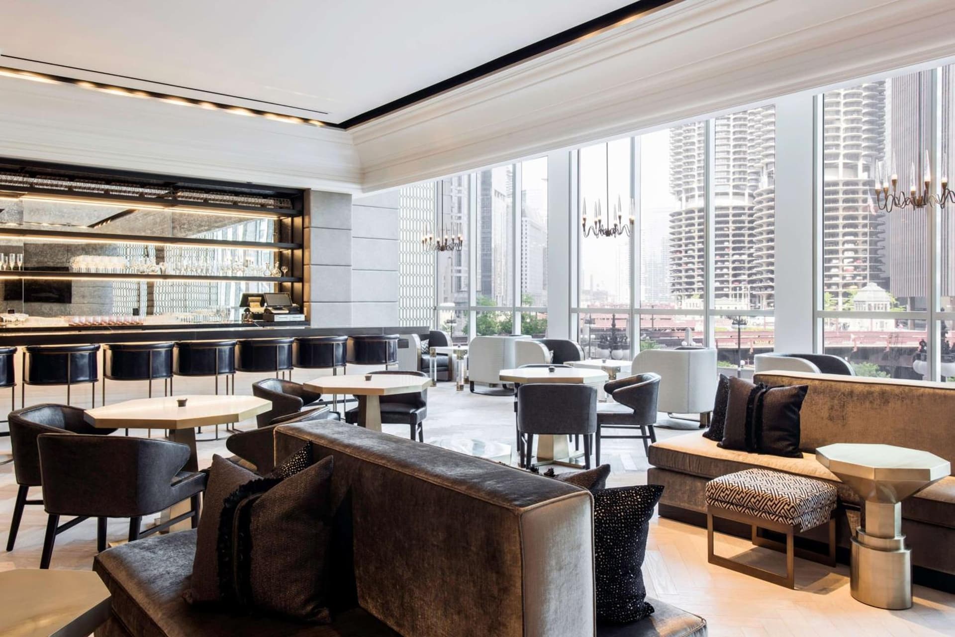 LondonHouse Chicago, Curio Collection by Hilton gallery photo in Chicago, IL — image 60