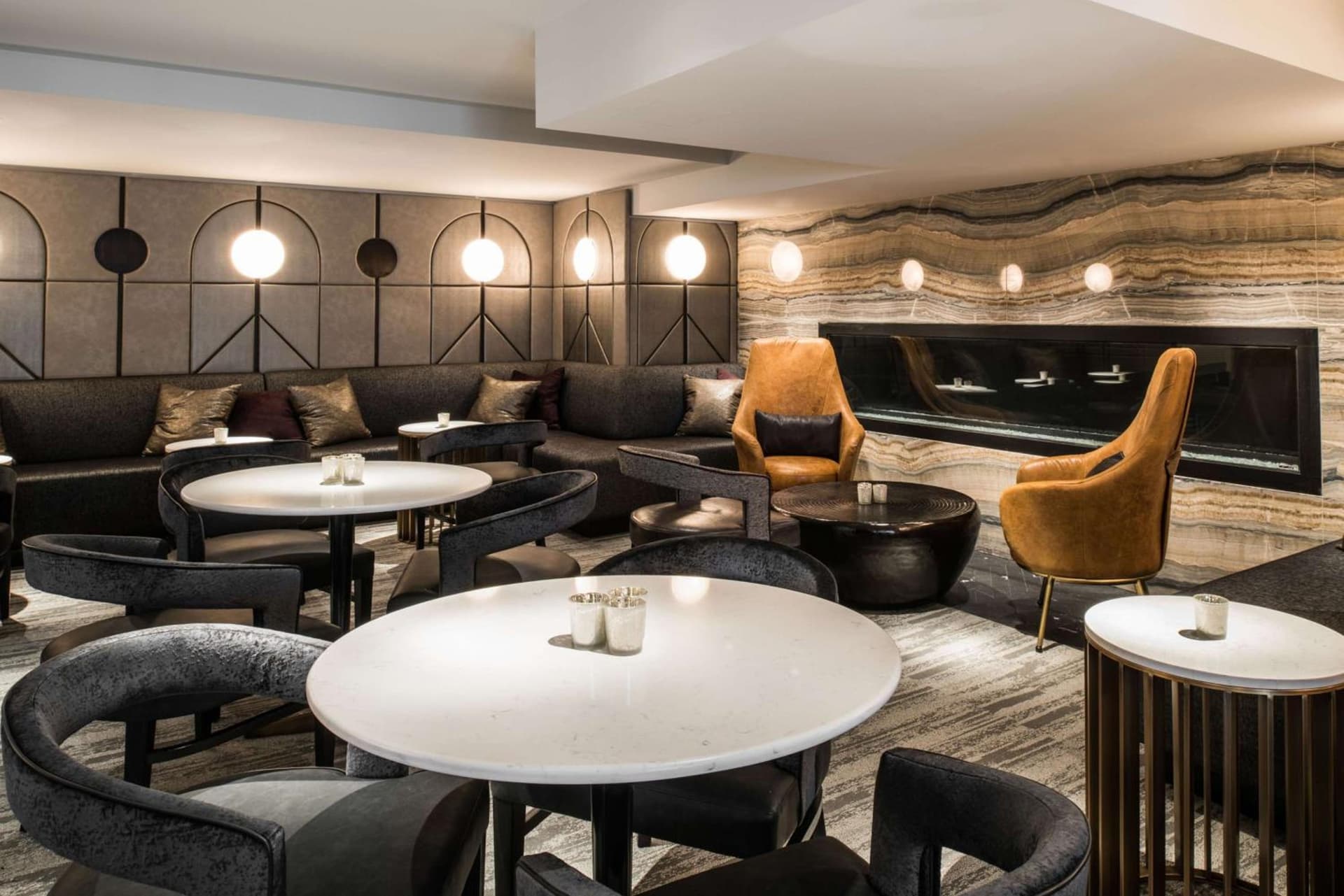 LondonHouse Chicago, Curio Collection by Hilton gallery photo in Chicago, IL — image 23