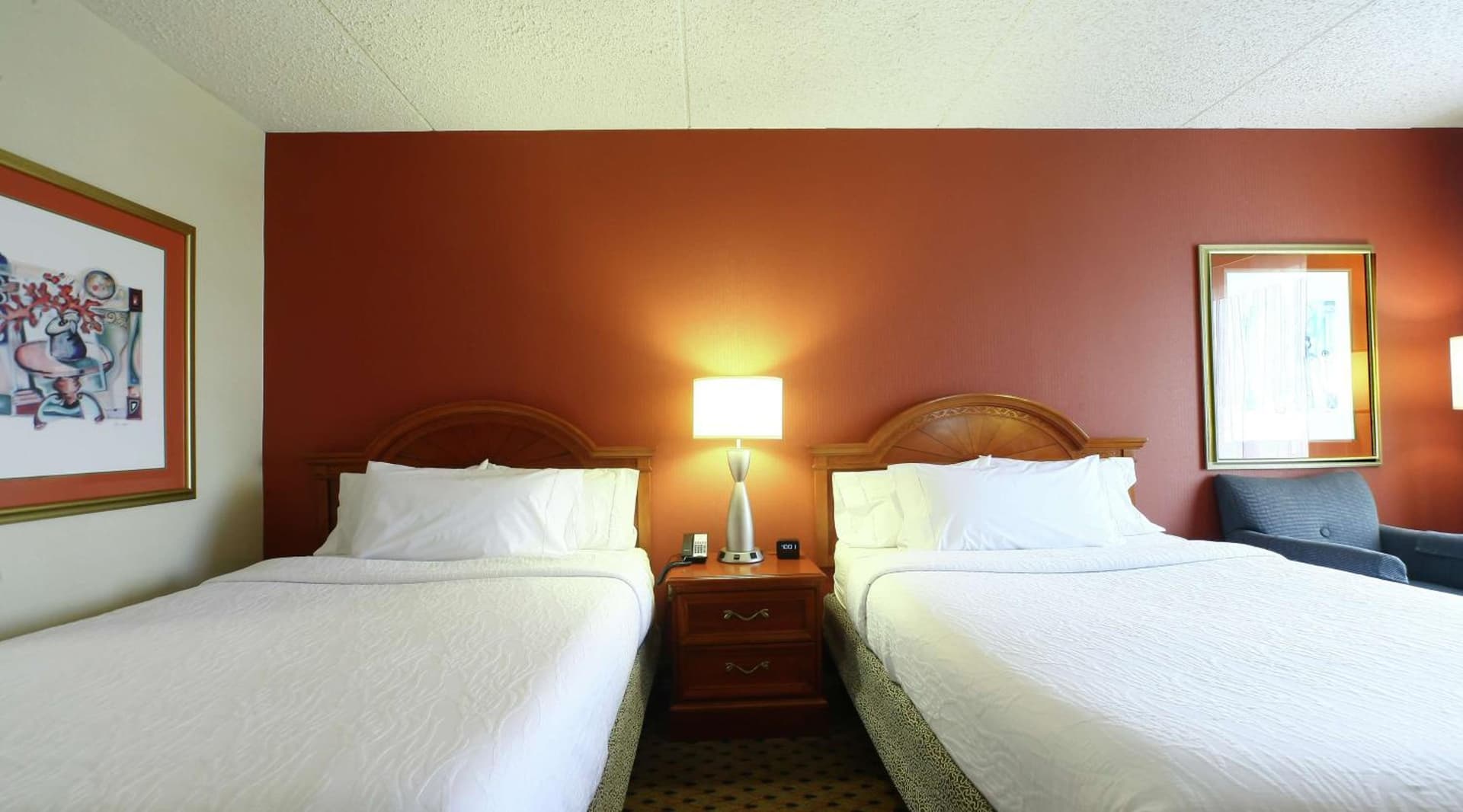 Hilton Garden Inn Secaucus/Meadowlands interior in Secaucus, NJ — gallery photo 2