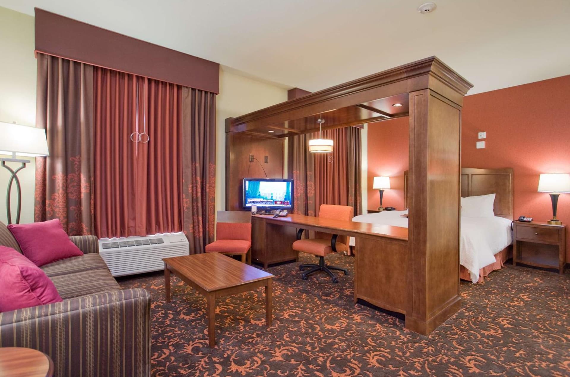 Hampton Inn & Suites New Braunfels gallery photo in New Braunfels, TX — image 16