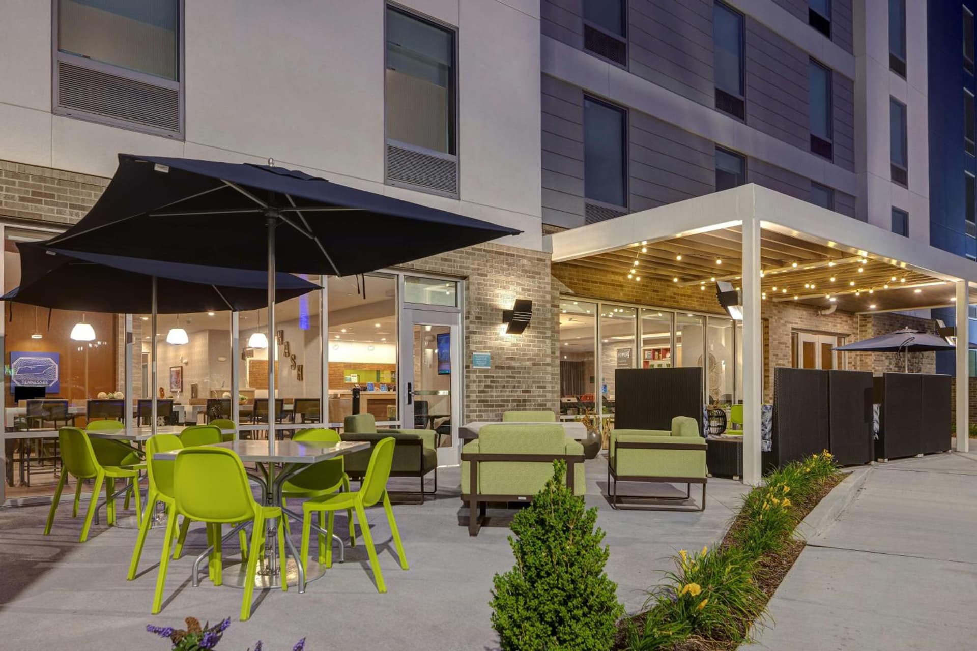 Home2 Suites By Hilton Nashville Downtown-Metrocenter interior in Nashville, TN — gallery photo 2