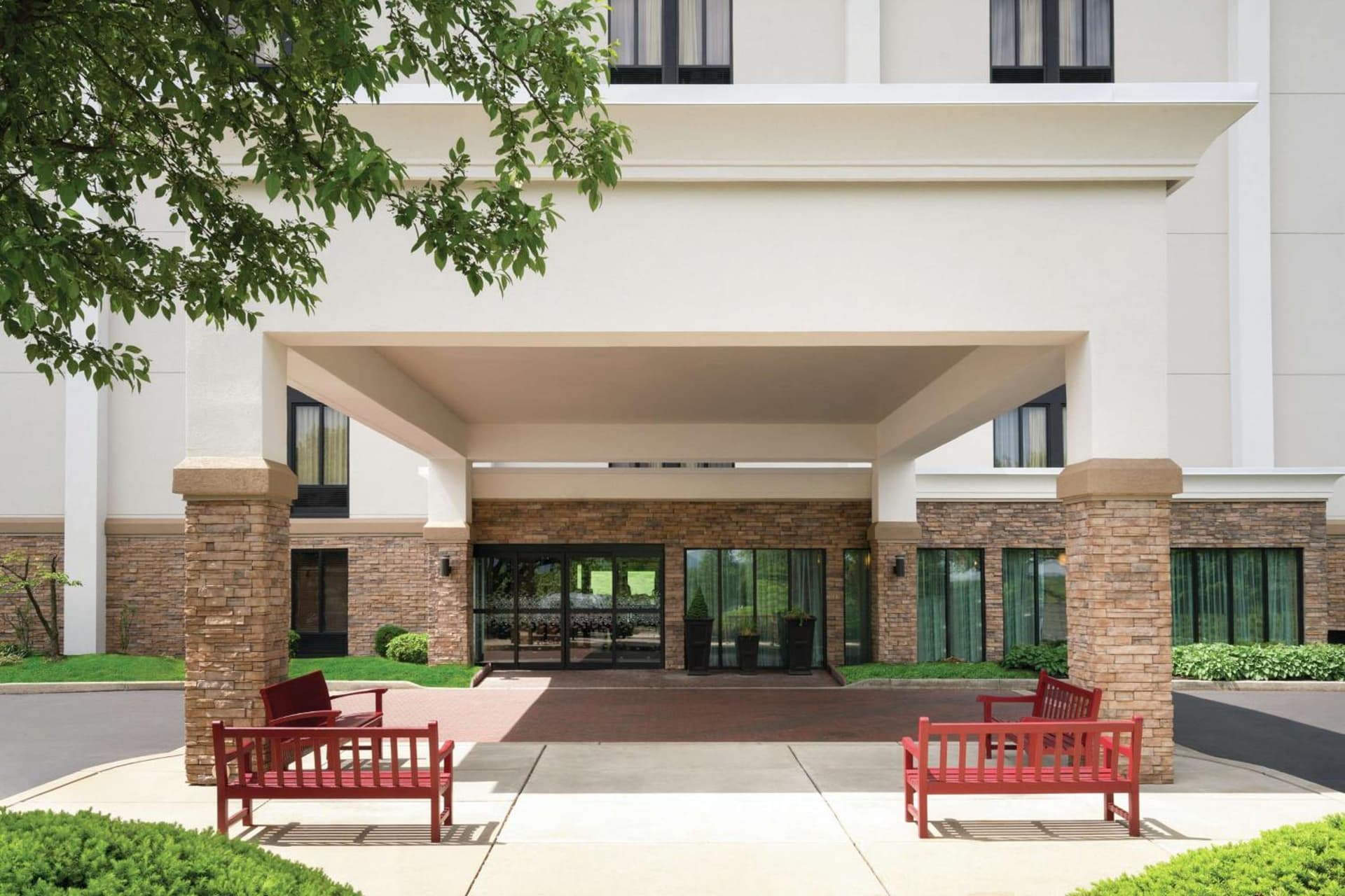 Hampton Inn Reading/Wyomissing property views in Wyomissing, PA — gallery photo 3