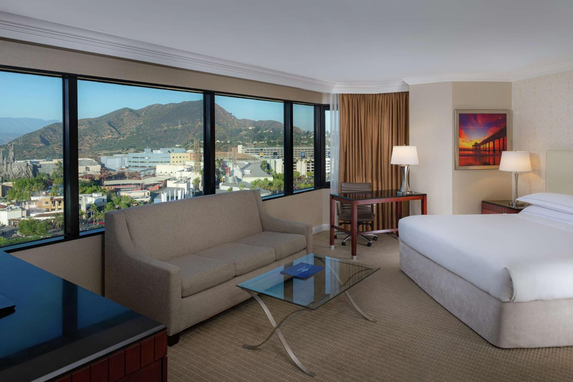 Hilton Los Angeles-Universal City gallery photo in Los Angeles, CA — image 8