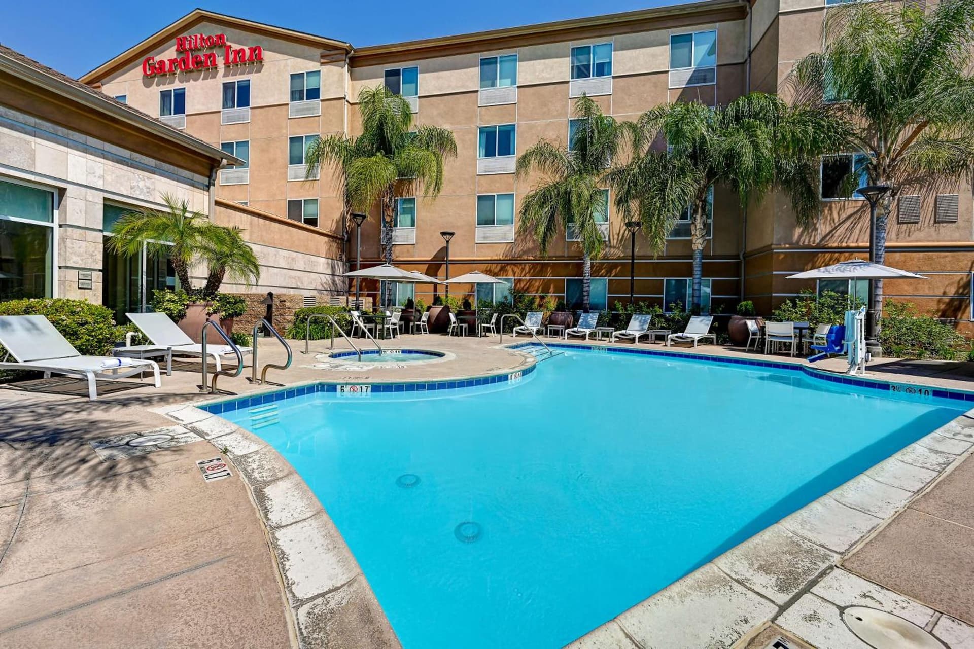 Hilton Garden Inn San Bernardino gallery photo in San Bernardino, CA — image 46