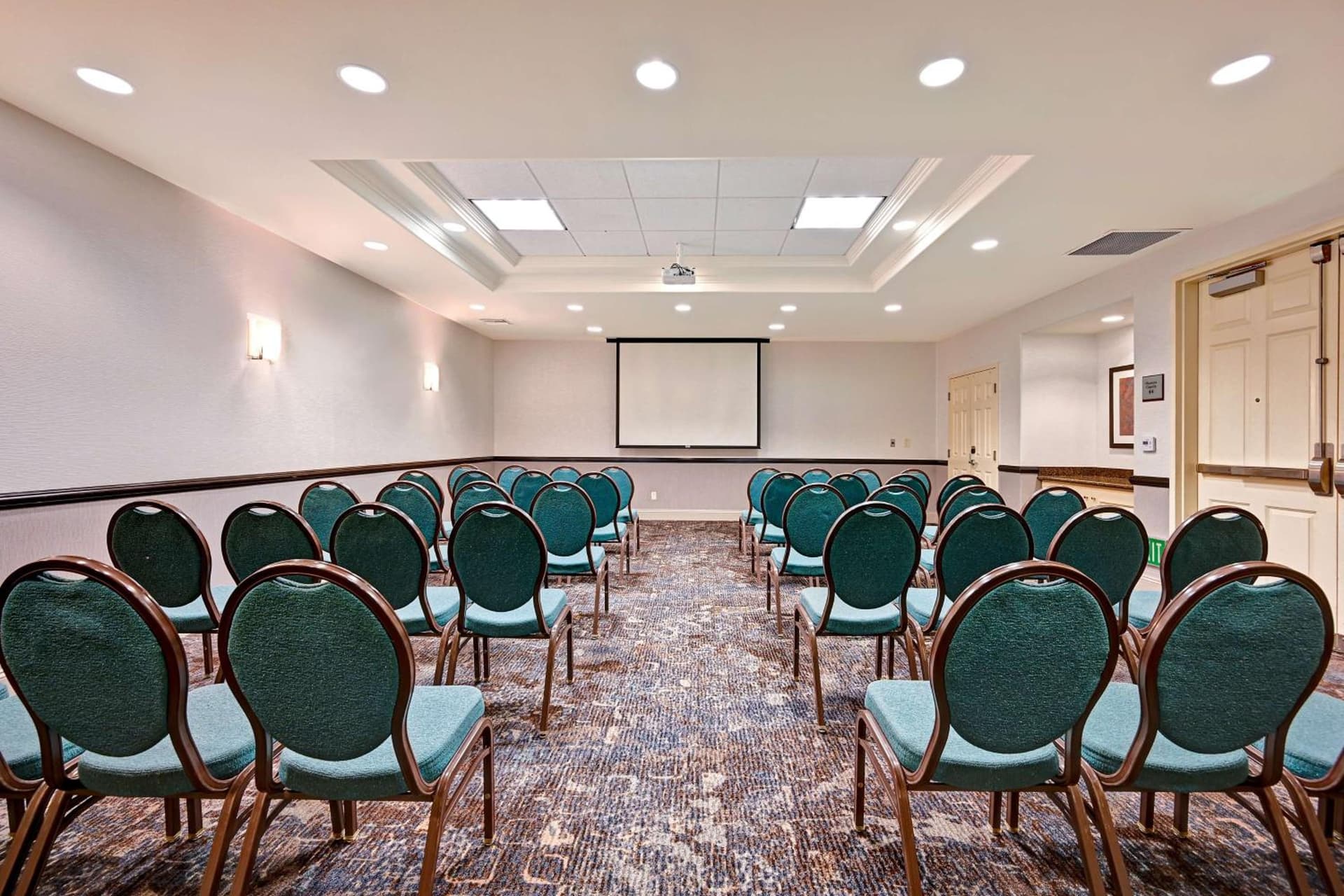 Hilton Garden Inn San Bernardino gallery photo in San Bernardino, CA — image 6