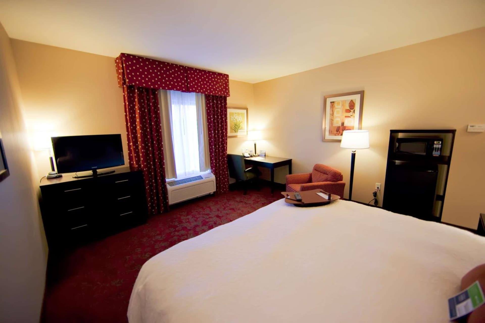 Hampton Inn & Suites by Hilton Seattle/Kent gallery photo in Kent, WA — image 32