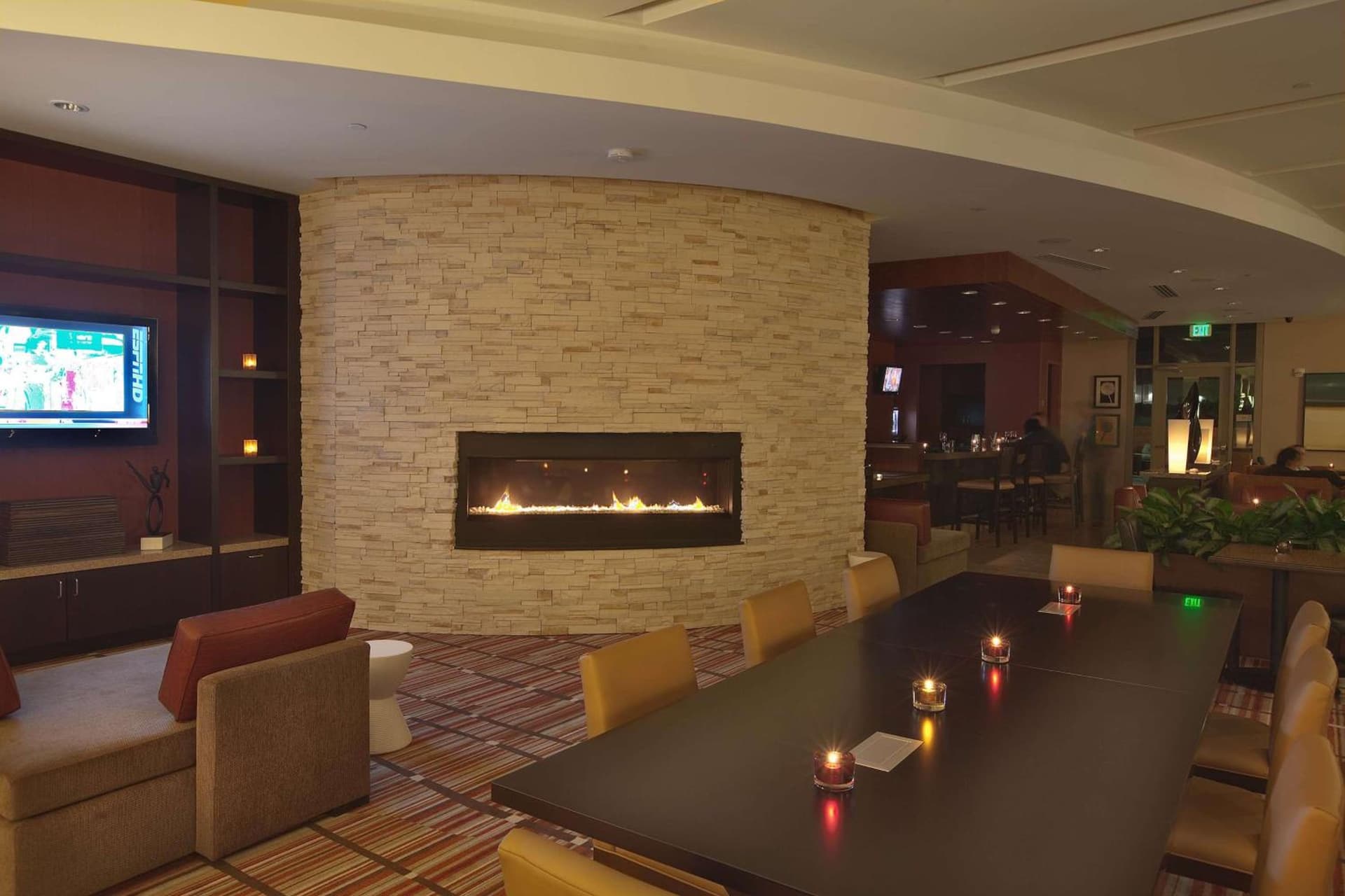 Embassy Suites Palmdale gallery photo in Palmdale, CA — image 19