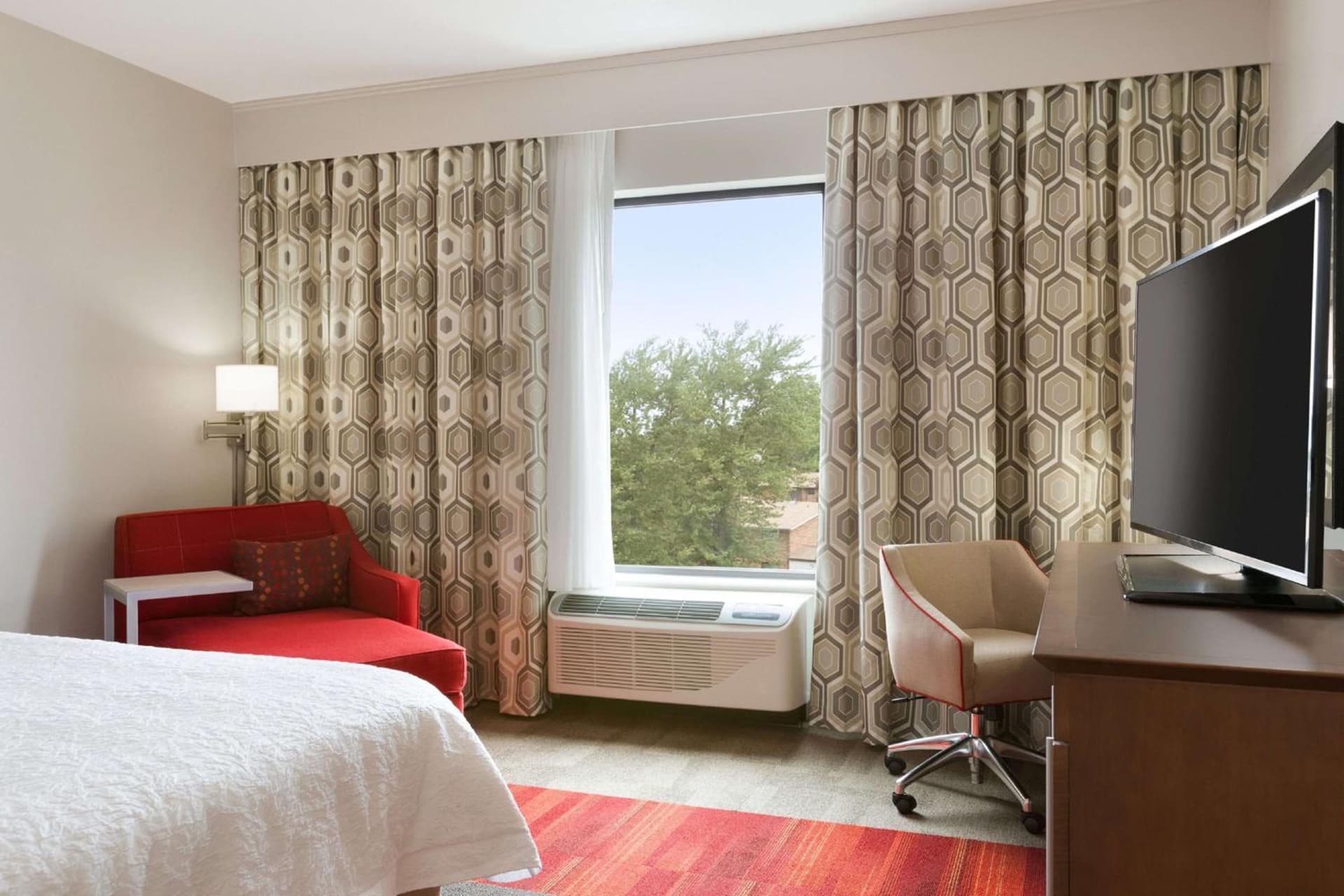 Hampton Inn By Hilton North Olmsted Cleveland Airport gallery photo in North Olmsted, OH — image 8