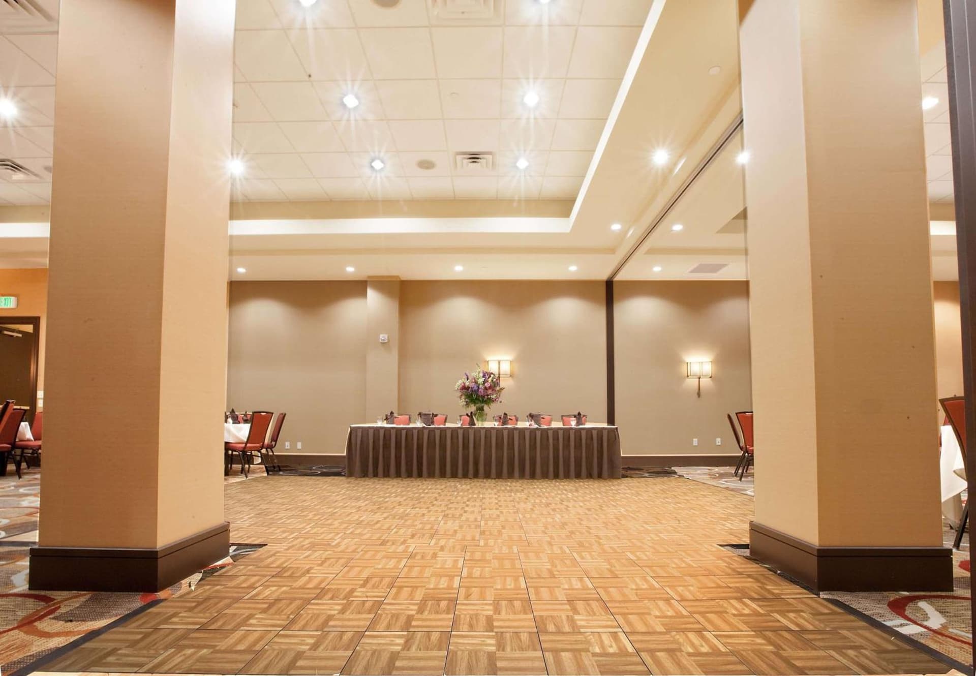 Embassy Suites Palmdale gallery photo in Palmdale, CA — image 30