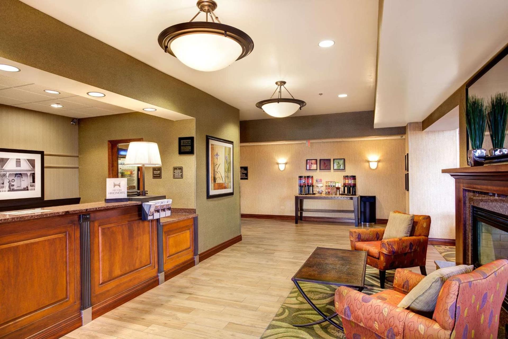 Hampton Inn & Suites Addison property views in Addison, IL — gallery photo 3