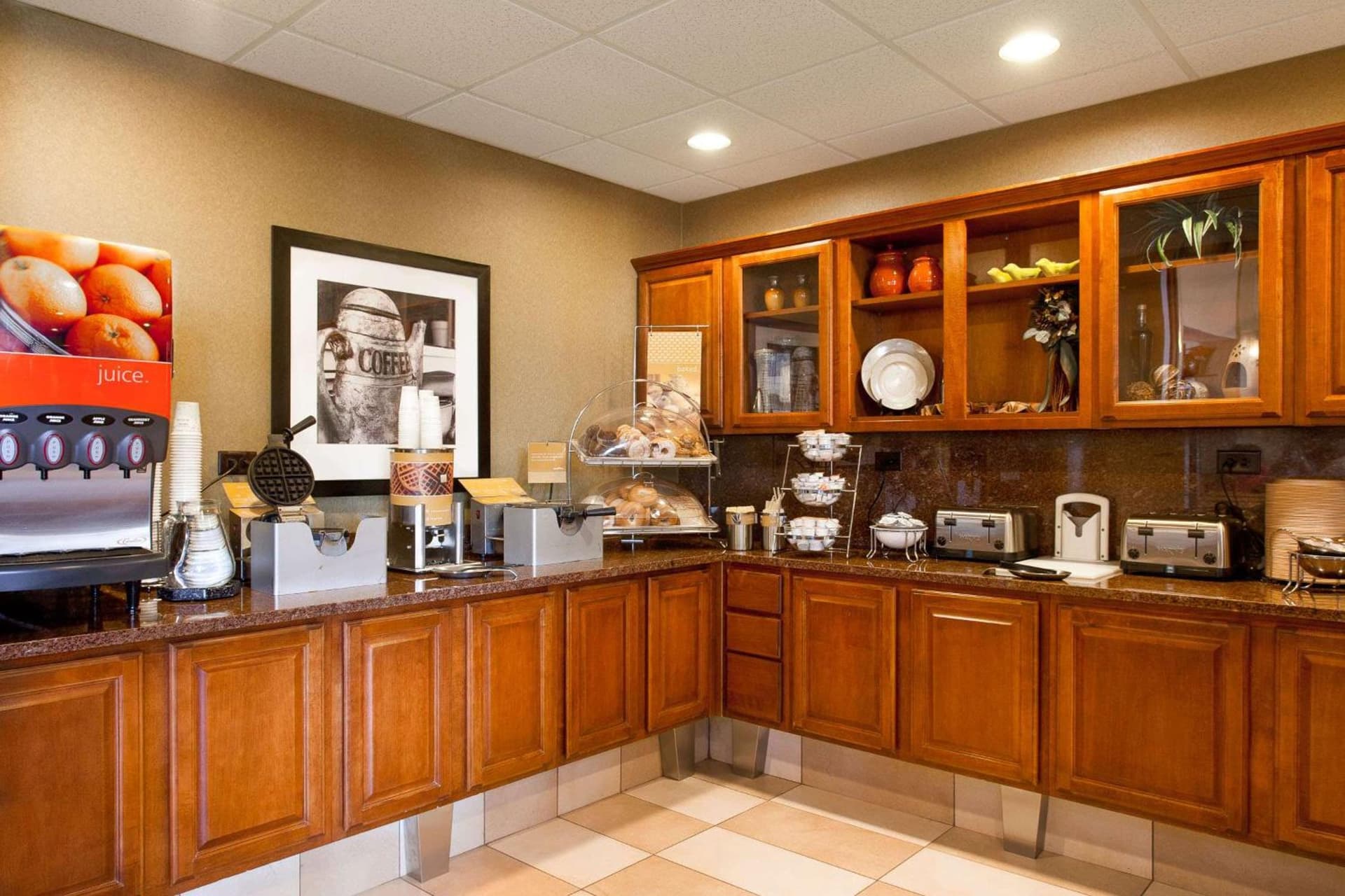 Hampton Inn & Suites Addison gallery photo in Addison, IL — image 4