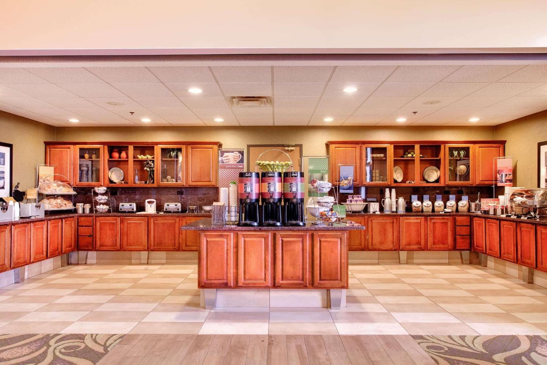 Hampton Inn & Suites Addison gallery photo in Addison, IL — image 21