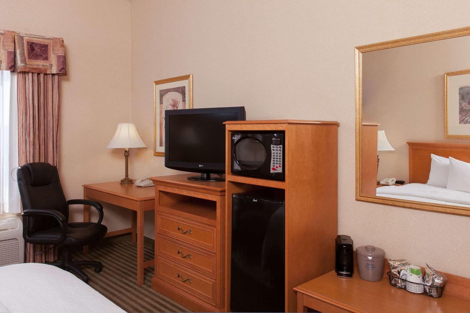 Hampton Inn & Suites Addison gallery photo in Addison, IL — image 23