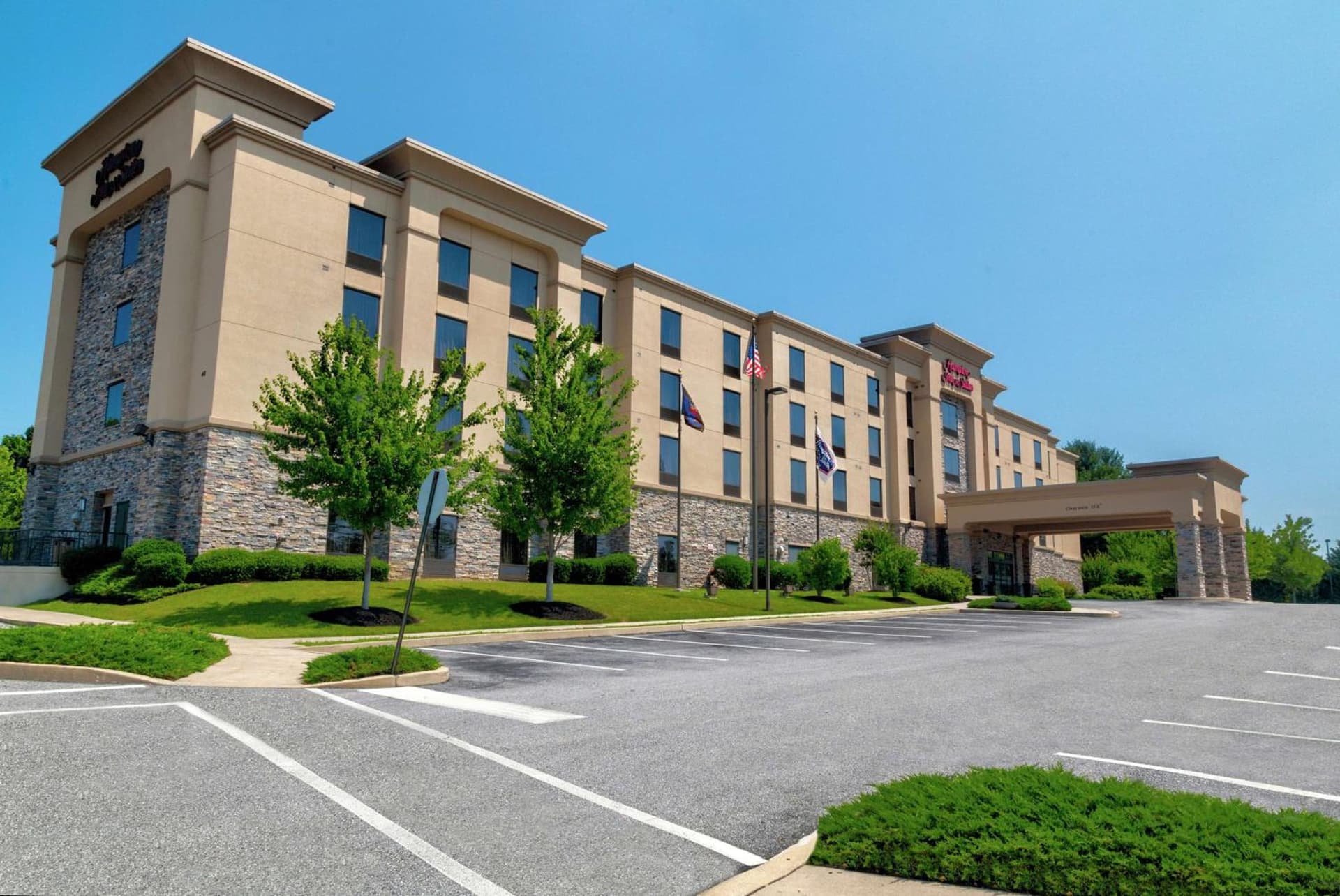 Hampton Inn & Suites Chadds Ford featured exterior or lobby in Glen Mills, PA — similar hotel