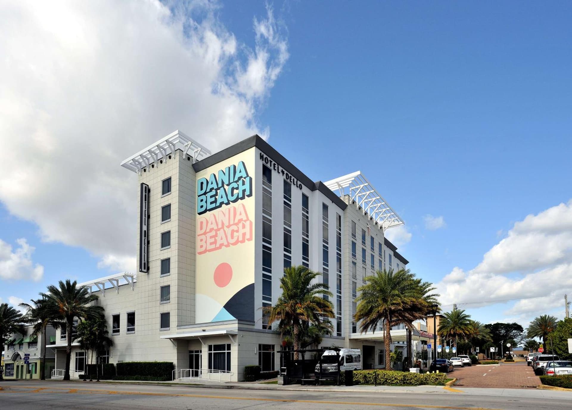 Hotel Dello Ft Lauderdale Airport, Tapestry Collection by Hilton — hotel in Dania Beach, Florida