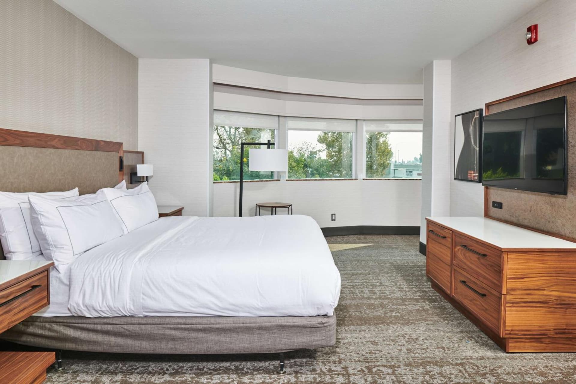 DoubleTree by Hilton Fullerton gallery photo in Fullerton, CA — image 9