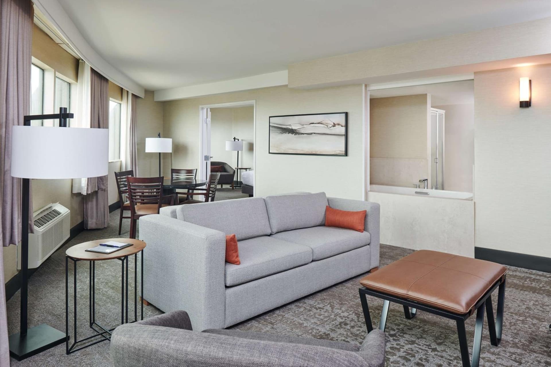 DoubleTree by Hilton Fullerton gallery photo in Fullerton, CA — image 53