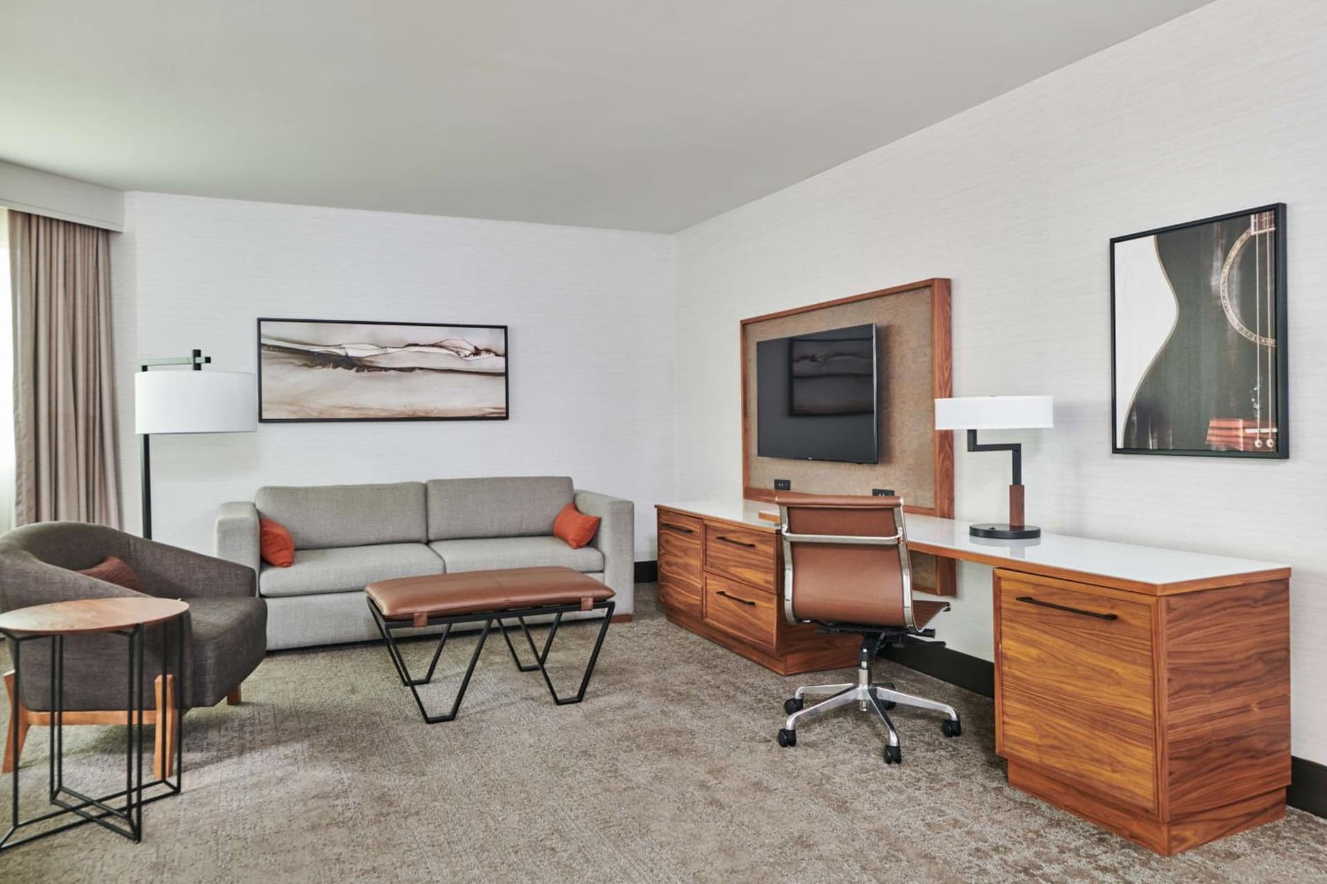 DoubleTree by Hilton Fullerton gallery photo in Fullerton, CA — image 55
