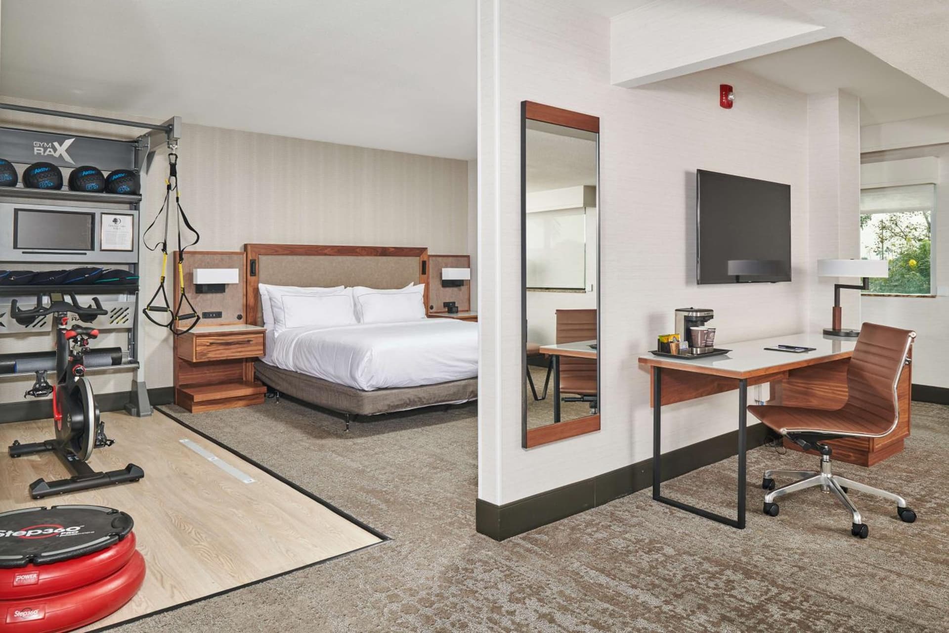 DoubleTree by Hilton Fullerton gallery photo in Fullerton, CA — image 60