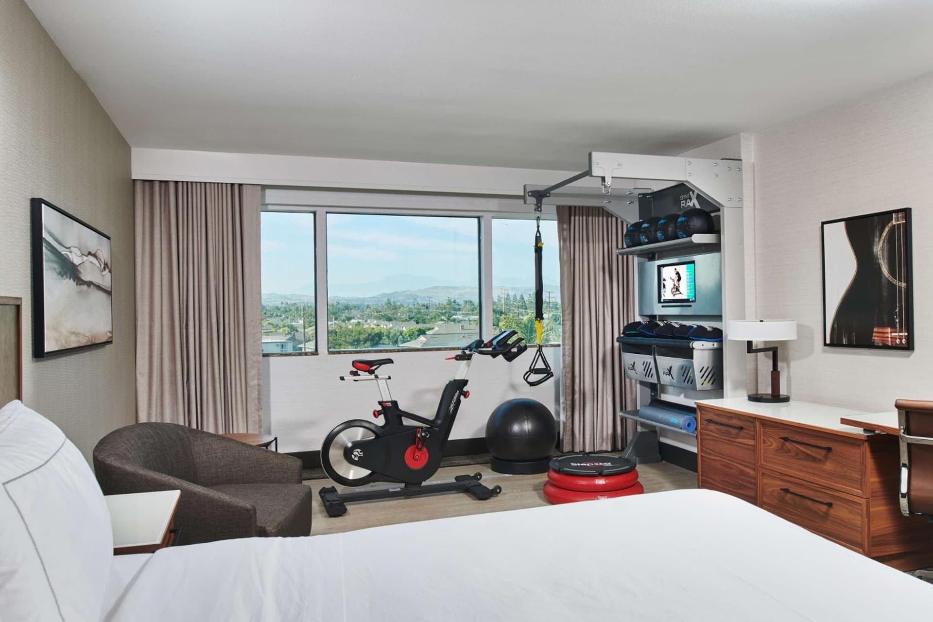 DoubleTree by Hilton Fullerton gallery photo in Fullerton, CA — image 26
