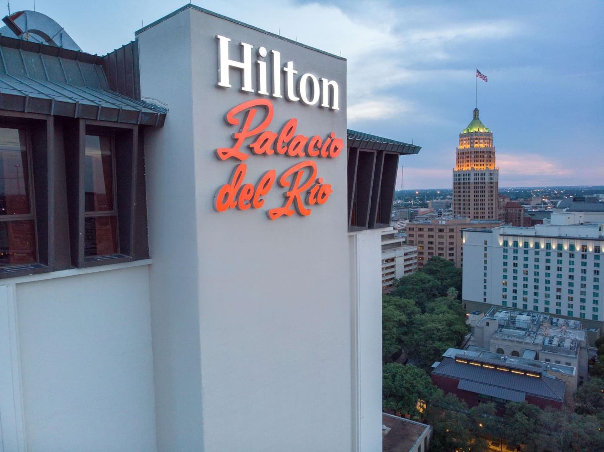 Hilton Palacio del Rio property views in San Antonio, TX — gallery photo 3