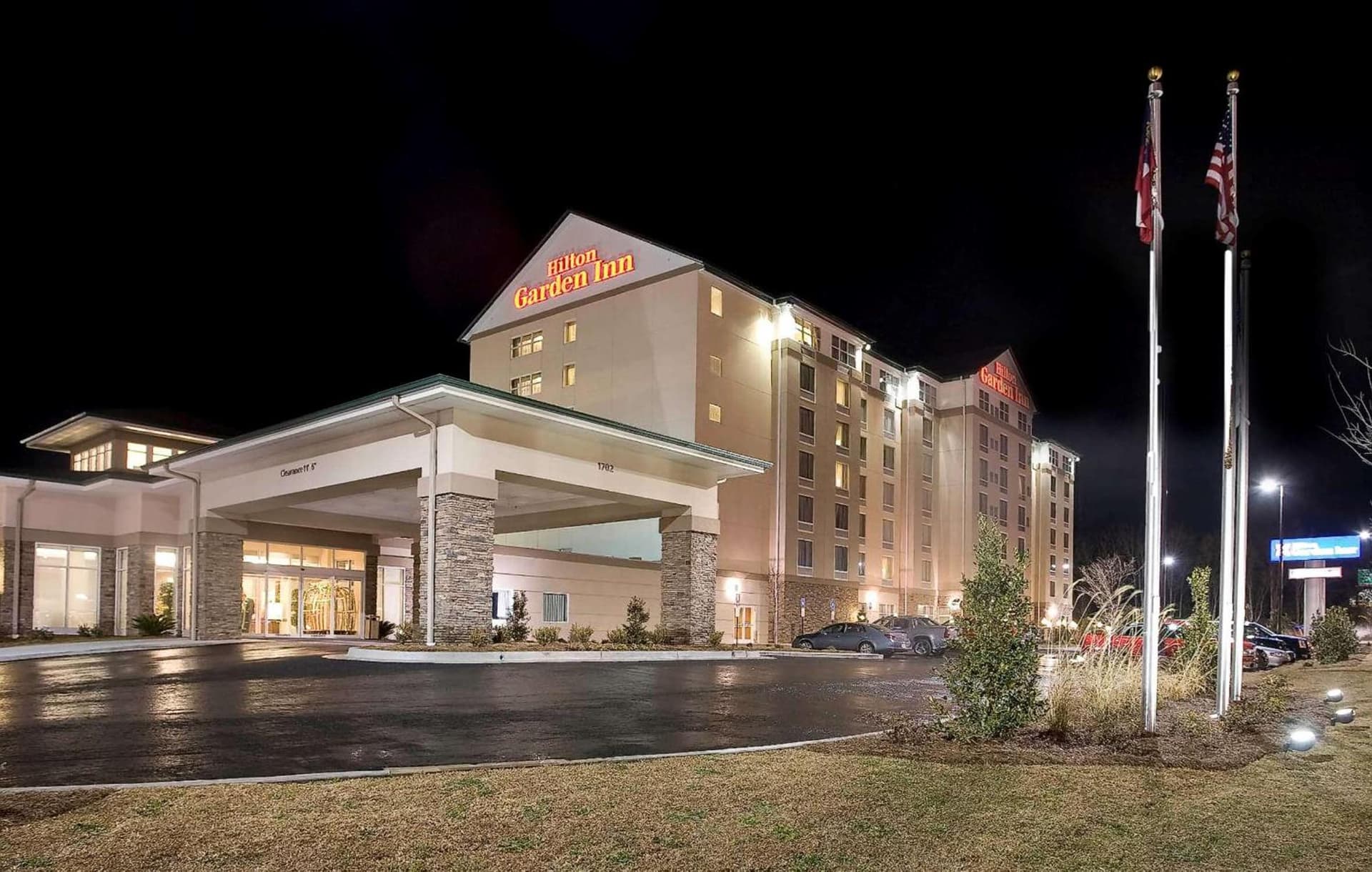 Hilton Garden Inn Valdosta interior in Valdosta, GA — gallery photo 2