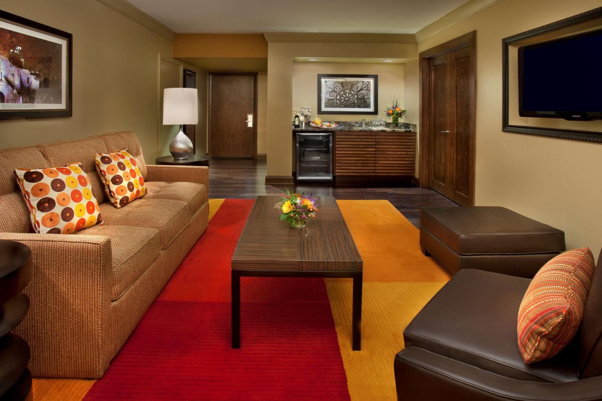 Hilton Palacio del Rio interior in San Antonio, TX — gallery photo 2
