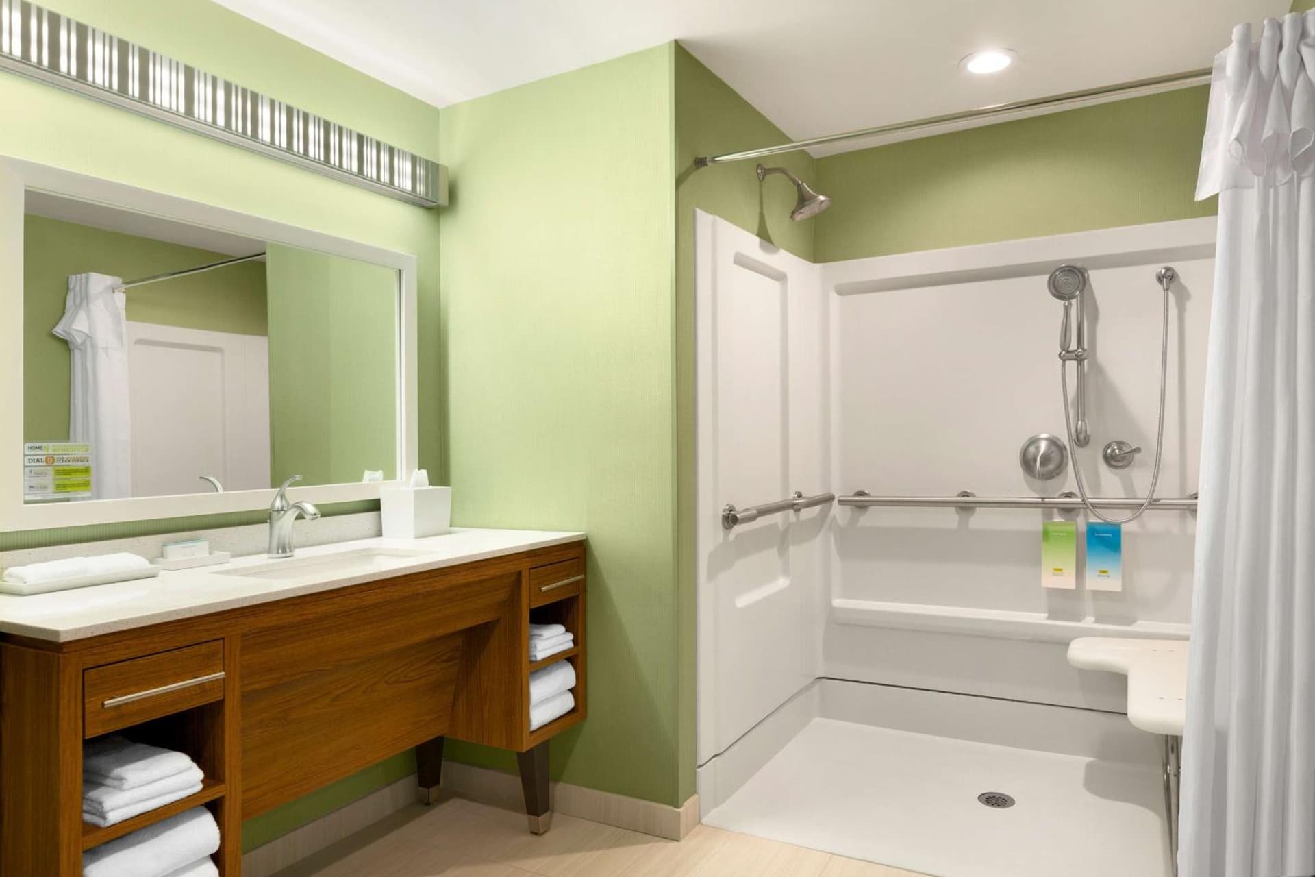 Home2 Suites By Hilton Hasbrouck Heights interior in Hasbrouck Heights, NJ — gallery photo 2
