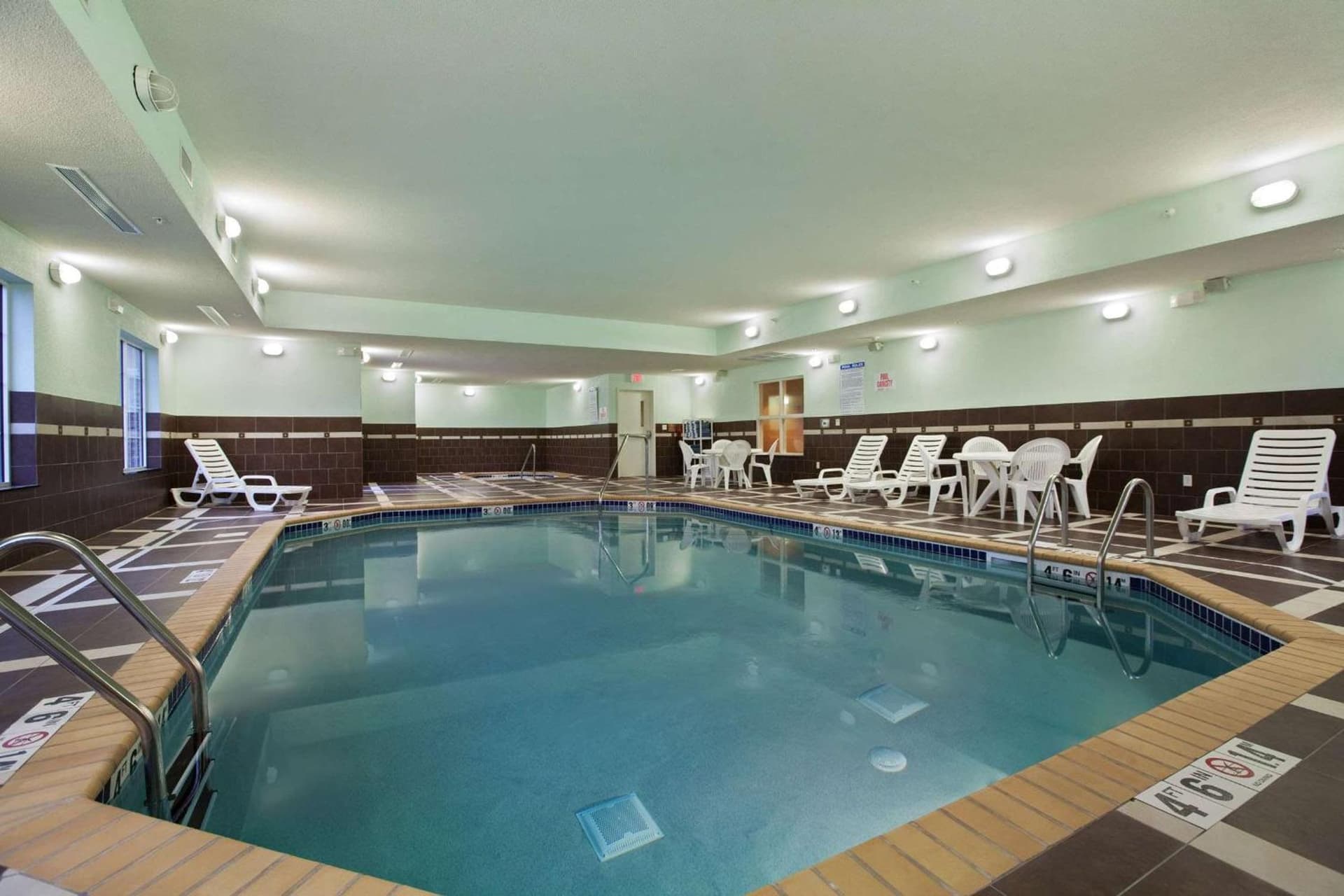 Homewood Suites Saint Cloud gallery photo in Saint Cloud, MN — image 5
