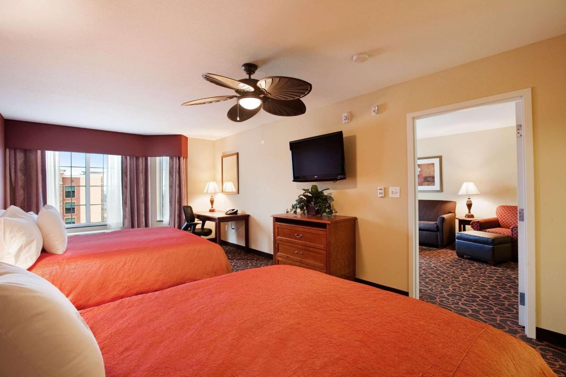 Homewood Suites Saint Cloud interior in Saint Cloud, MN — gallery photo 2