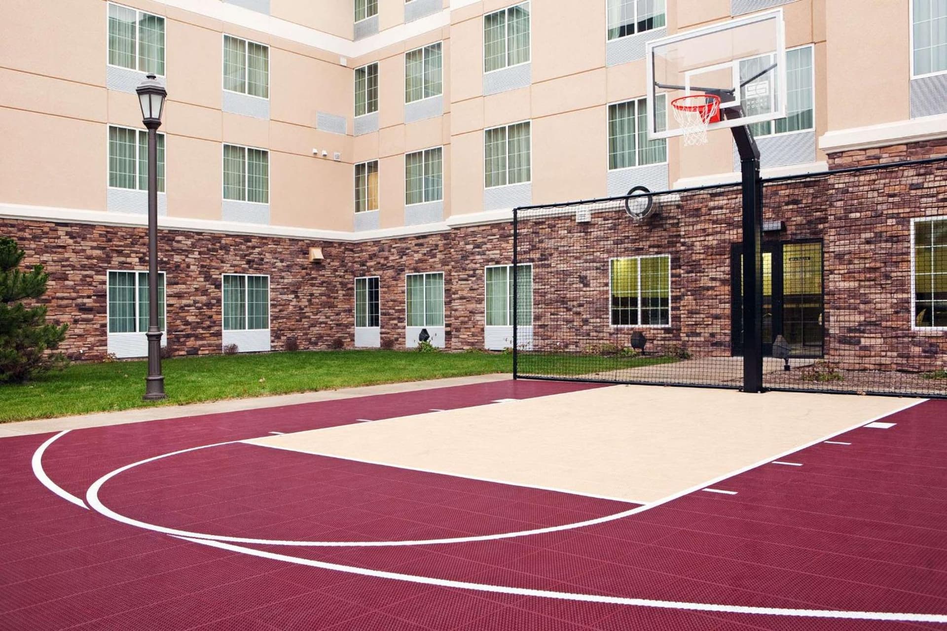 Homewood Suites Saint Cloud gallery photo in Saint Cloud, MN — image 11